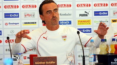 /?proxy=REDAKTION/News/2011-2012/News/Pressekonferenz_Fan-Stein_1_464x261.jpg