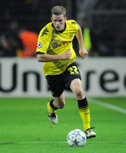 BVB-Profi Sven Bender in vollem Lauf /?proxy=REDAKTION/News/2011-2012/Personen/Bender1_255x310.jpg