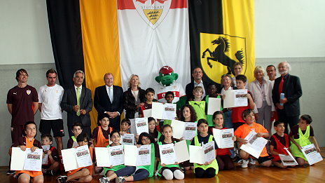 /?proxy=REDAKTION/Verein/Fussballschule/News/2011/Fussball_Kultur_2_464x261.jpg