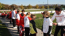 /?proxy=REDAKTION/News/2011-2012/News/Labbadia_Autogramme1_255x143.jpg