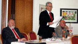 /?proxy=REDAKTION/Verein/Abteilungen/Garde/Gardetreffen_2011_1_255x143.jpg