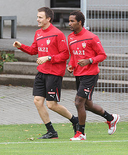 Kvist mit Cacau /?proxy=REDAKTION/News/2011-2012/News/Training_Nationalspieler_070911_2_255x310.jpg