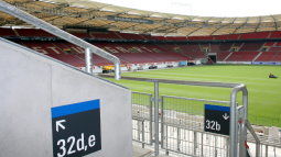 /?proxy=REDAKTION/Arena/News/Arena290711_2_255x143.jpg