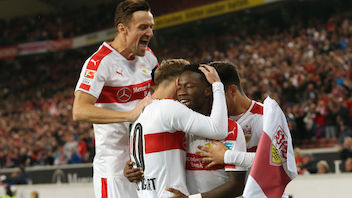 Die Stimmen zum Spiel