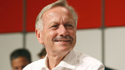 /?proxy=REDAKTION/Verein/Mitgliederversammlung/MGV-2013-Schmidt-255x143.jpg