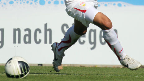 /?proxy=REDAKTION/News/2011/Beine_Ball_464x261.jpg