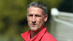Jürgen Kramny /?proxy=REDAKTION/Teams/VfB/2010-2011/Juergen_Kramny_1011_255x143.jpg