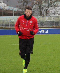 Zurück auf dem Platz: Daniel Ginczek /?proxy=REDAKTION/News/2015-2016/20160204-Daniel-Ginczek-255x310.jpg