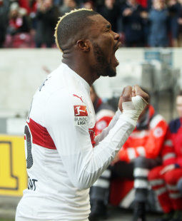 Bejubelt seinen ersten Bundesliga-Treffer: Serey Dié /?proxy=REDAKTION/Saison/VfB/2015-2016/20160213-VfB-Hertha-255x310a.jpg