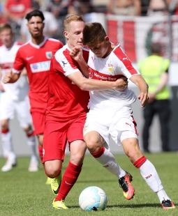 Marvin Wanitzek traf per Freistoß zum Ausgleich. /?proxy=REDAKTION/Saison/VfB_II/16_17-VfB-II-Worms_255.jpg