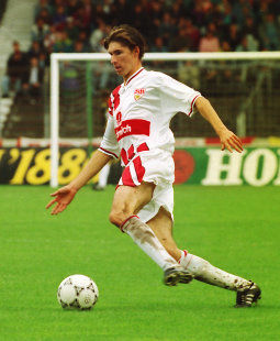 Thomas Brdaric im VfB-Trikot /?proxy=REDAKTION/News/2011-2012/Personen/Brdaric_255x310.jpg