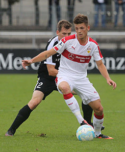 Hatte eine der Chancen des VfB II: Marvin Wanitzek /?proxy=REDAKTION/Saison/VfB_II/2016-2017/20161001-VfB-II-Elversberg-255x310.jpg