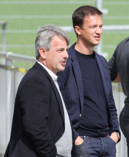 Gerd E. Mäuser im Gespräch mit Fredi Bobic /?proxy=REDAKTION/News/2011-2012/Personen/Maeuser_Bobic_255x310.jpg