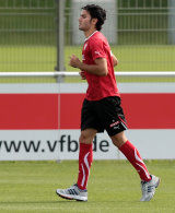 Tasci beim Lauftraining /?proxy=REDAKTION/News/2011-2012/Vorbereitung/Training260711_1_160x195.jpg