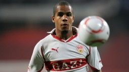 /?proxy=REDAKTION/Teams/VfB/2010-2011/Didavi_Ball_255x143.jpg