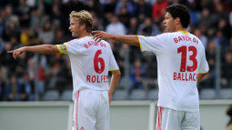 Rolfes und Ballack geben die Richtung vor /?proxy=REDAKTION/News/2011-2012/Personen/Rolfes_255x143.jpg