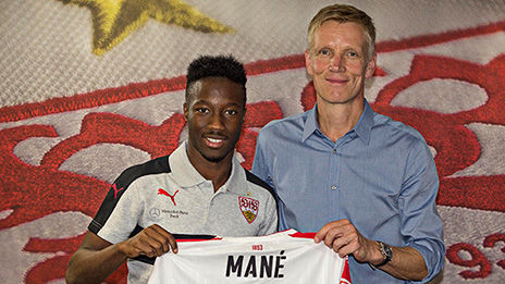 /?proxy=REDAKTION/Teams/VfB/2016-2017/Leihe-Carlos-Mane-Jan-Schindelmeiser-trikot-464x261.jpg