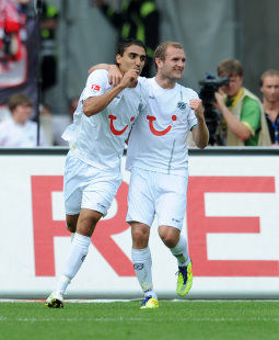 Abdellaoue jubelt mit Rausch /?proxy=REDAKTION/News/2011-2012/News/Vorbericht_VfB-Hanover1_255x310.jpg
