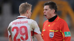 /?proxy=REDAKTION/News/2011/Schiedsrichter/Kinhoefer_Pogrebnyak_255x143.jpg