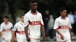 /?proxy=REDAKTION/Saison/Jugend/U17/2010-2011/U17VfB-Werder_2_255x143.jpg