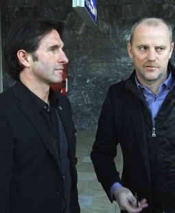 Bruno Labbadia im Gespräch mit Thomas Schaaf /?proxy=REDAKTION/News/2011-2012/Vorbereitung/TrainingI_Belek_2_255x310.jpg