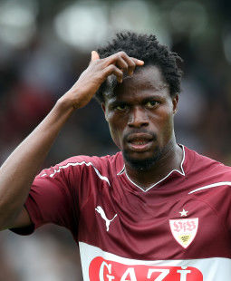 /?proxy=REDAKTION/Teams/VfB/2011-2012/Bah_1112_Hand_255x310.jpg