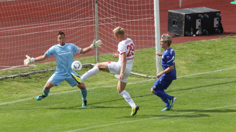 /?proxy=REDAKTION/News/2011-2012/Testspiele/Kirchheim-VfB_3_464x261.jpg