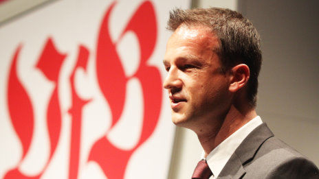 /?proxy=REDAKTION/News/2011-2012/Personen/Bobic_Interview_5_464x261.jpg