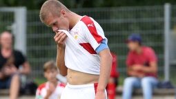 /?proxy=REDAKTION/Saison/Jugend/U17/2016-2017/Eric-Hottmann_enttaeuscht-255x143.jpg