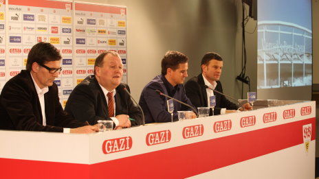 /?proxy=REDAKTION/News/2010/pk_soccer_lounge_464x261.jpg