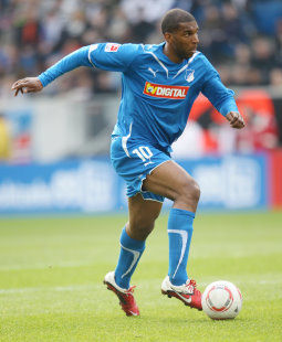 Ryan Babel: ballsicher und pfeilschnell /?proxy=REDAKTION/News/2011-2012/Personen/Babel_255x310.jpg