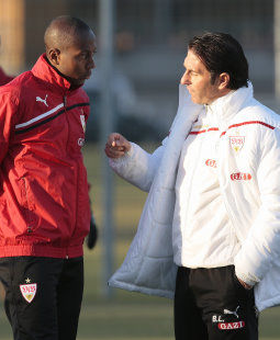Gastspieler Danilo im Gespräch mit Labbadia /?proxy=REDAKTION/News/2011-2012/News/Labbadia_Danilo_255x310.jpg