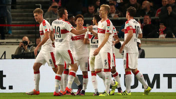 Die Stimmen zum Spiel