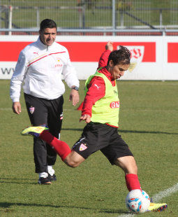 Tamas Hajnal zieht ab, Eddy Sözer schaut zu /?proxy=REDAKTION/News/2011-2012/News/Training_nach_Dortmund_1_255x310.jpg