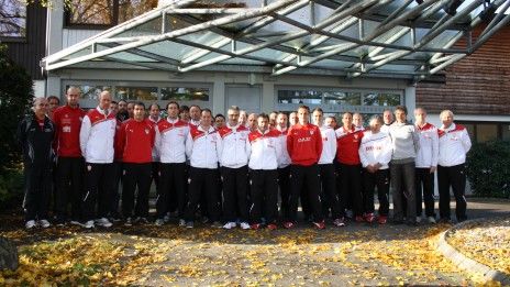 /?proxy=REDAKTION/News/2011-2012/Wangen_Gruppenbild_464x261.jpg