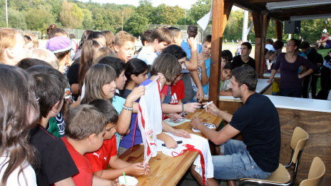 /?proxy=REDAKTION/News/2011-2012/News/Delpierre_bei_gegen_DrogenundGewalt_1_464x261.jpg