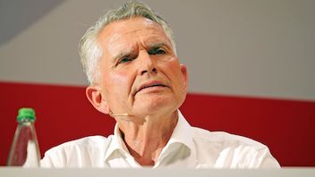 Präsident Wolfgang Dietrich
