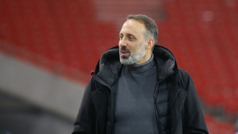 VfB Stuttgart | Pellegrino Matarazzo vor VfL Wolfsburg-VfB ...