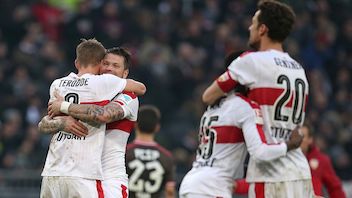 Die Stimmen zum Spiel