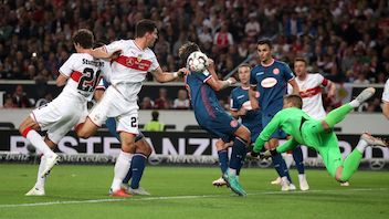 Die Stimmen zum Spiel