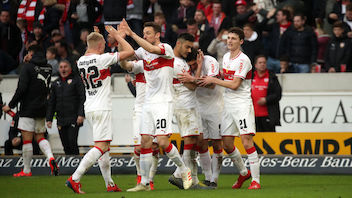 Die Stimmen zum Spiel
