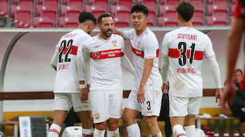 Die Stimmen zum Spiel